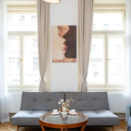 Cozy Wenceslas Square Old Town شقة